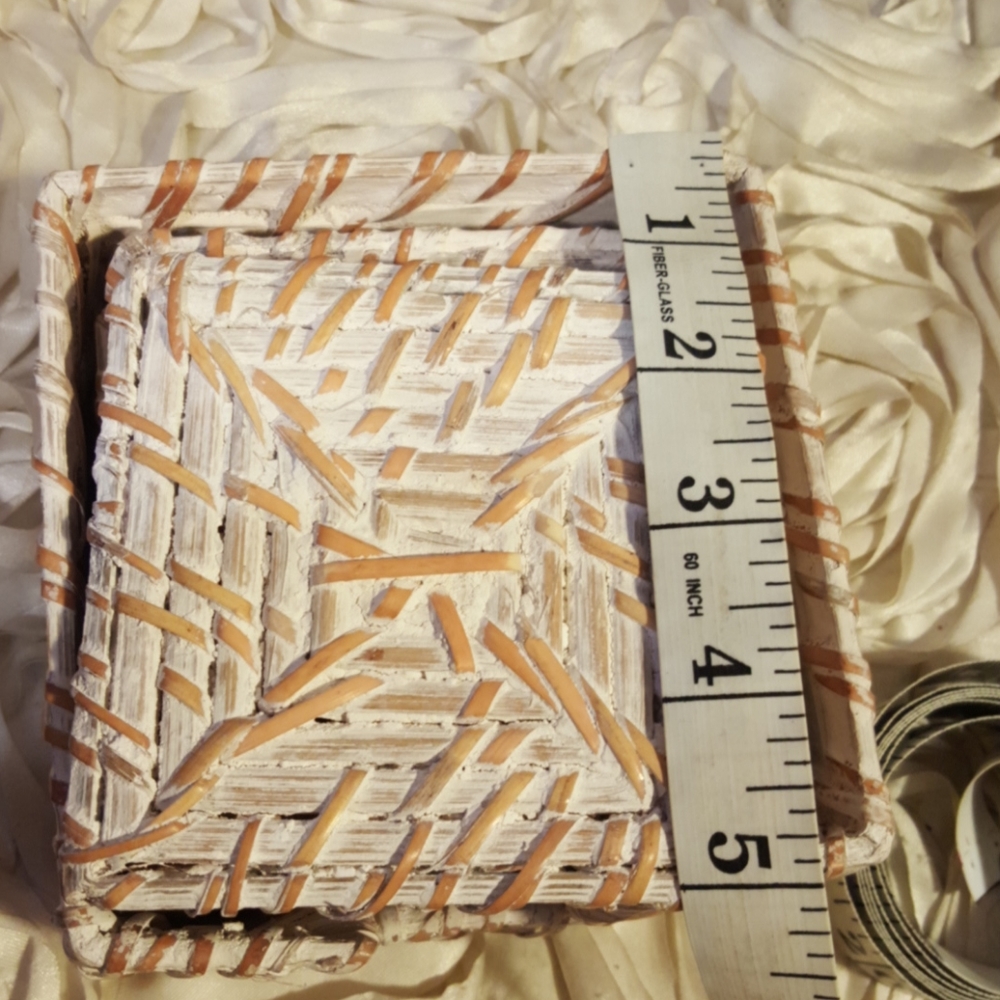 Coaster Set Wicker. - Picture 13 of 15